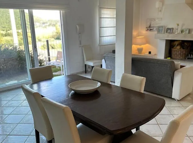 Вилла Chia Villas